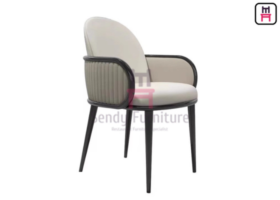Chỗ ghế nhà hàng bằng gỗ có lưng hai lớp